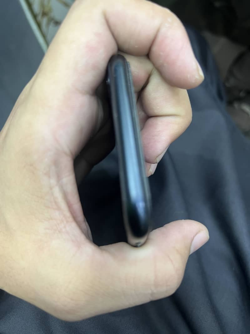 Apple iPhone SE3 5