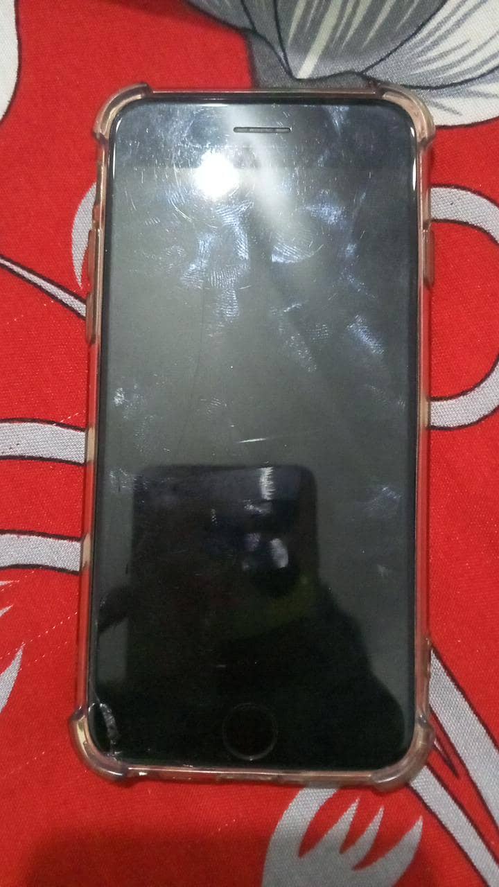Apple iPhone 7 1