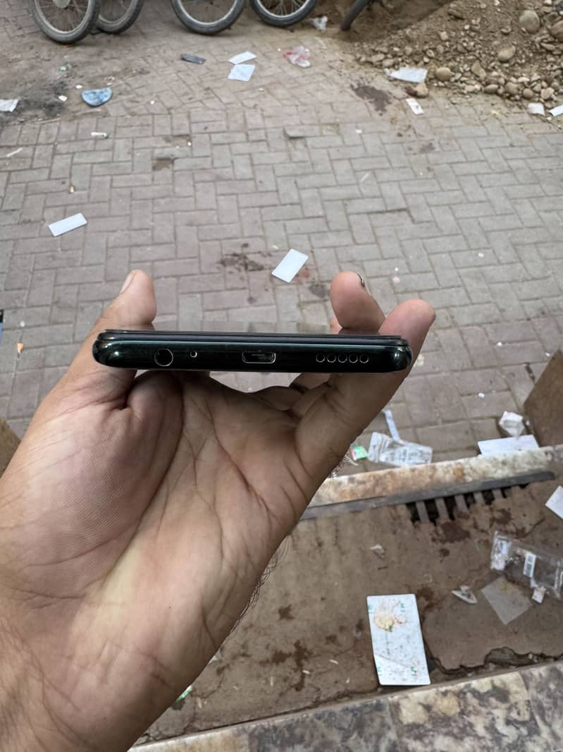 Infinix Note 7 4