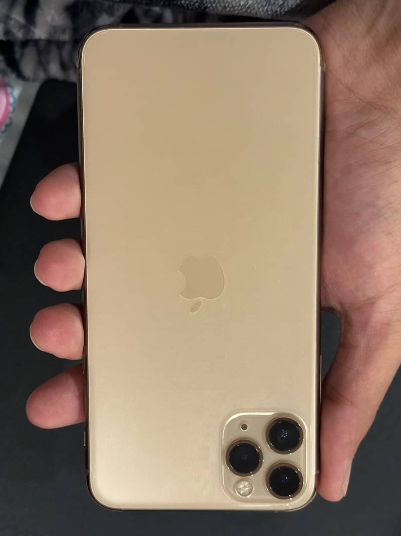 Apple iPhone 11 Pro Max 7