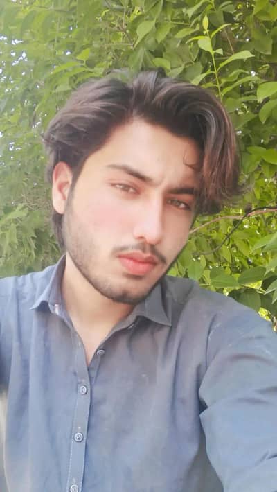 mojea house helper ki job chahea