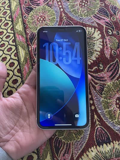 Apple iPhone 11