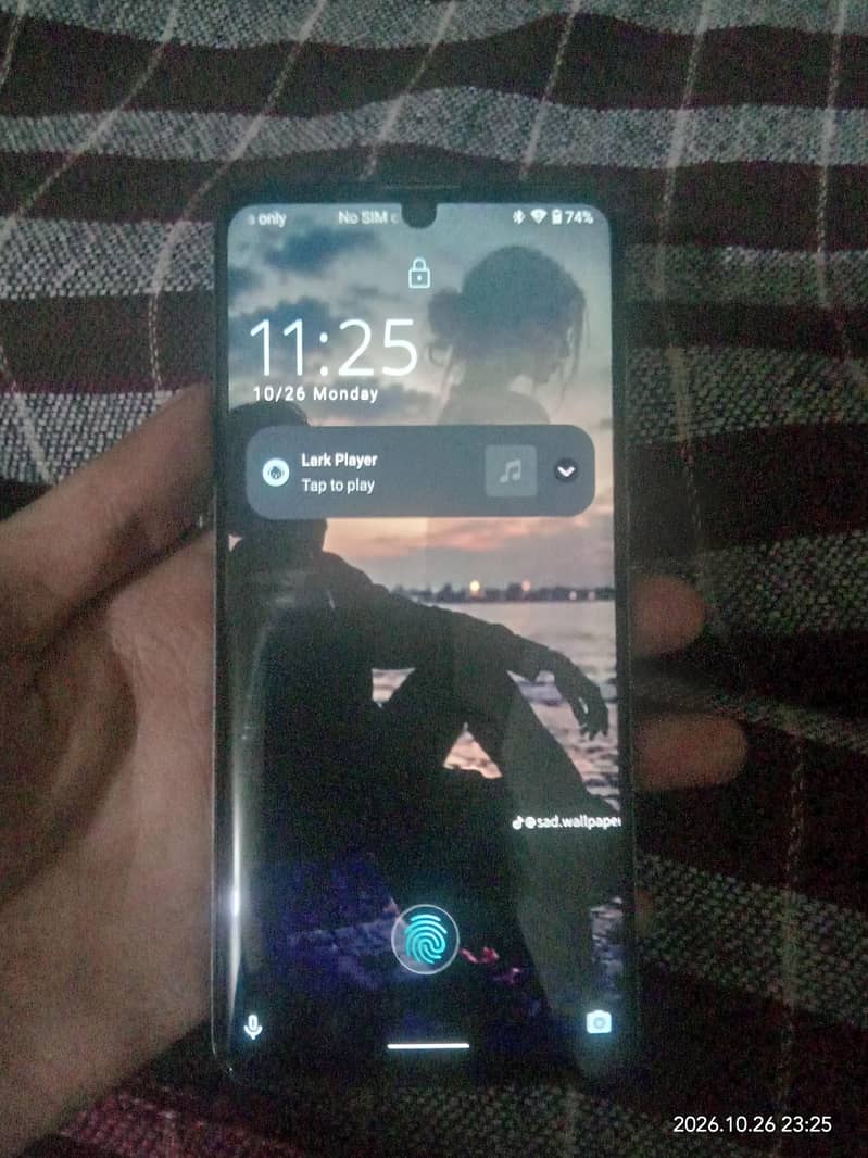 Sharp Aquos Zero 2 1