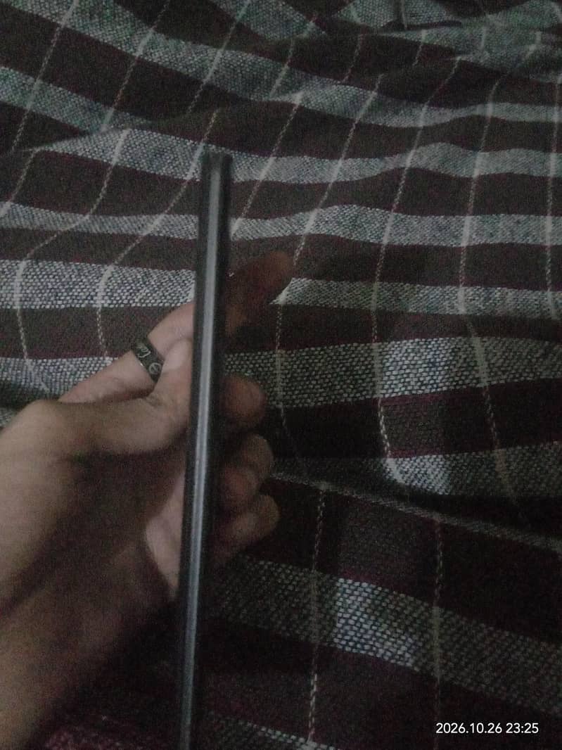 Sharp Aquos Zero 2 5