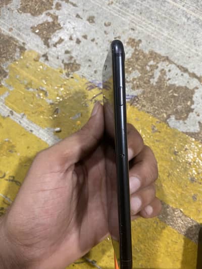 Apple iPhone 7 32gb pta approved