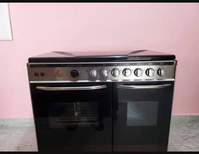 Panatron Cooking Range 5 Burner Double Door Brand New 10/10 (untouc)