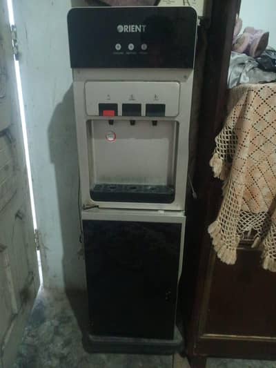 Orient Water Dispenser – Hot & Cold Water