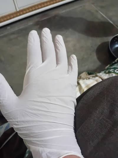 Disposable Examination Gloves Box (White Latex/Rubber Gloves)