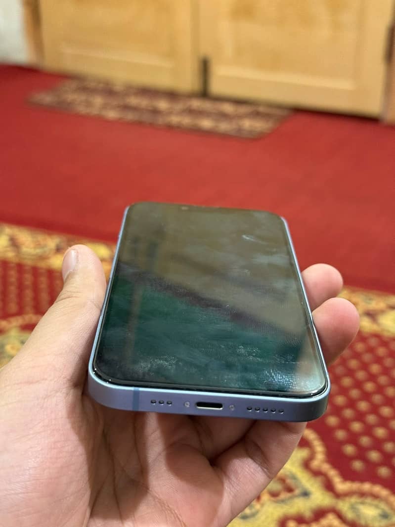 Apple iPhone 14 2