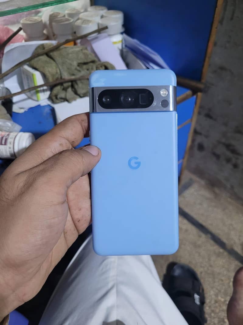 Google Pixel 8 Pro 3