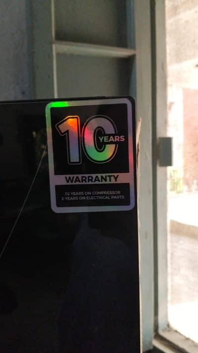 10/10 condition. No issue. Company warranty available. only 1 year use