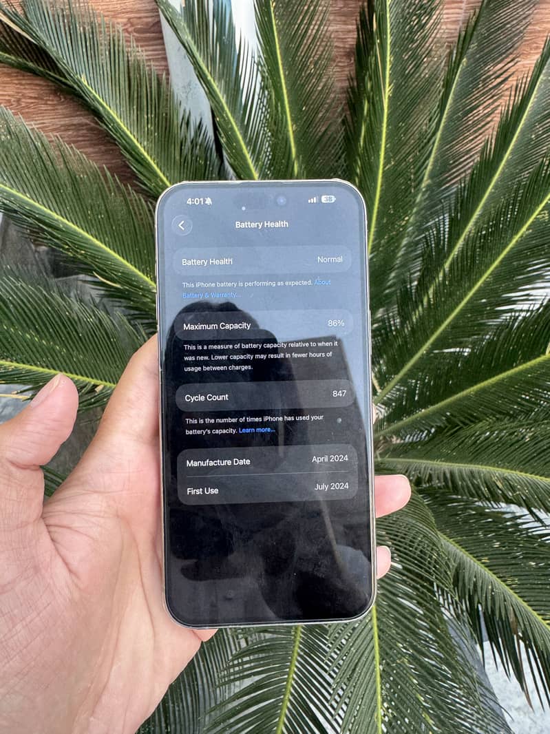 Apple iPhone 15 Pro Max 10