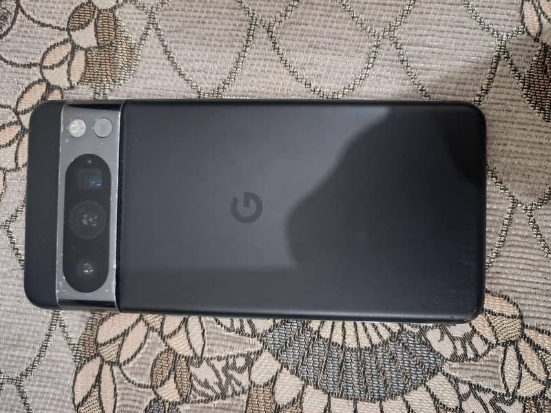 Google Pixel 8 Pro 0