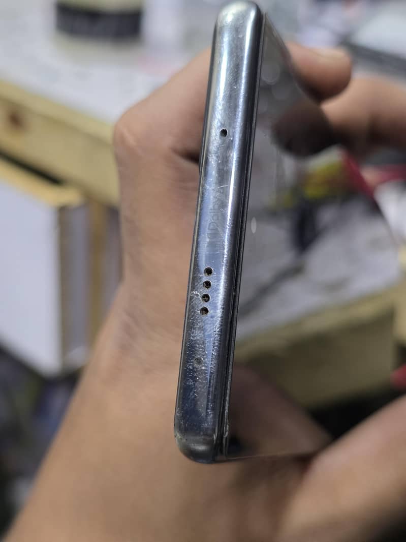 Tecno CAMON 40 Pro 3