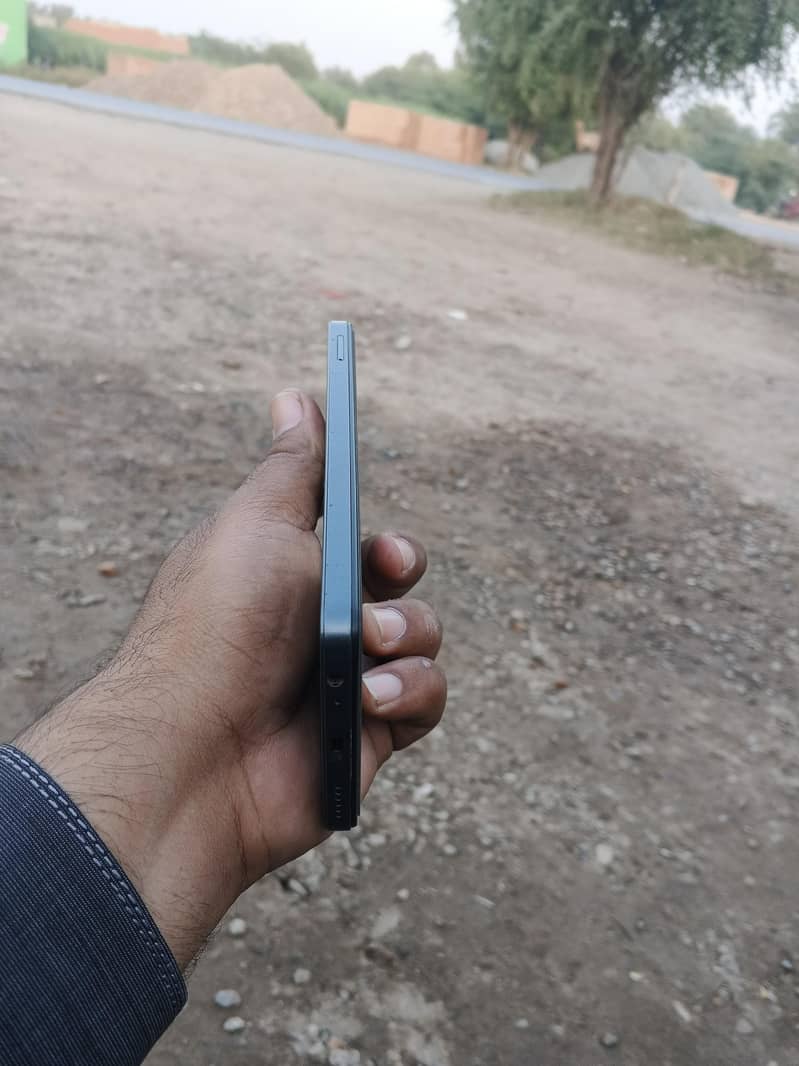 Tecno Spark 20C 3
