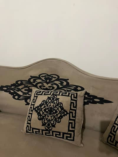 5 Seater Sofa Set (3+1+1) Used Good Condition Islamabad