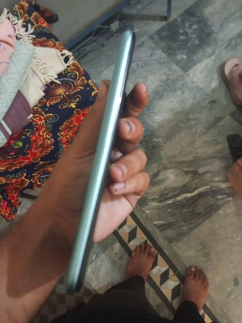 Tecno Spark 6 Go 1