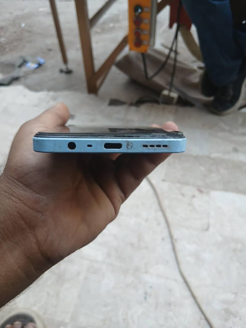 Realme Note 50 4
