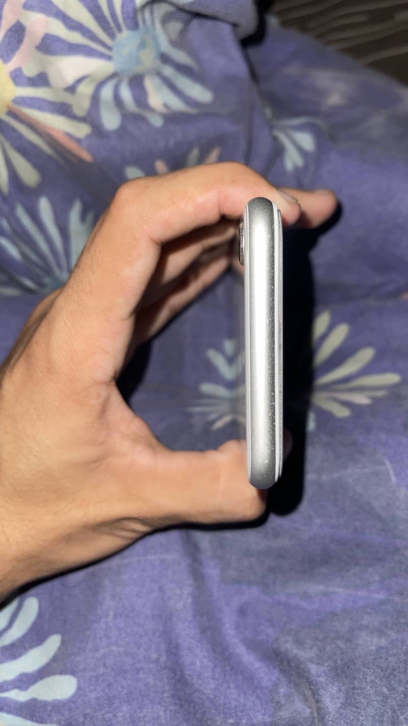 Apple iPhone 8 7