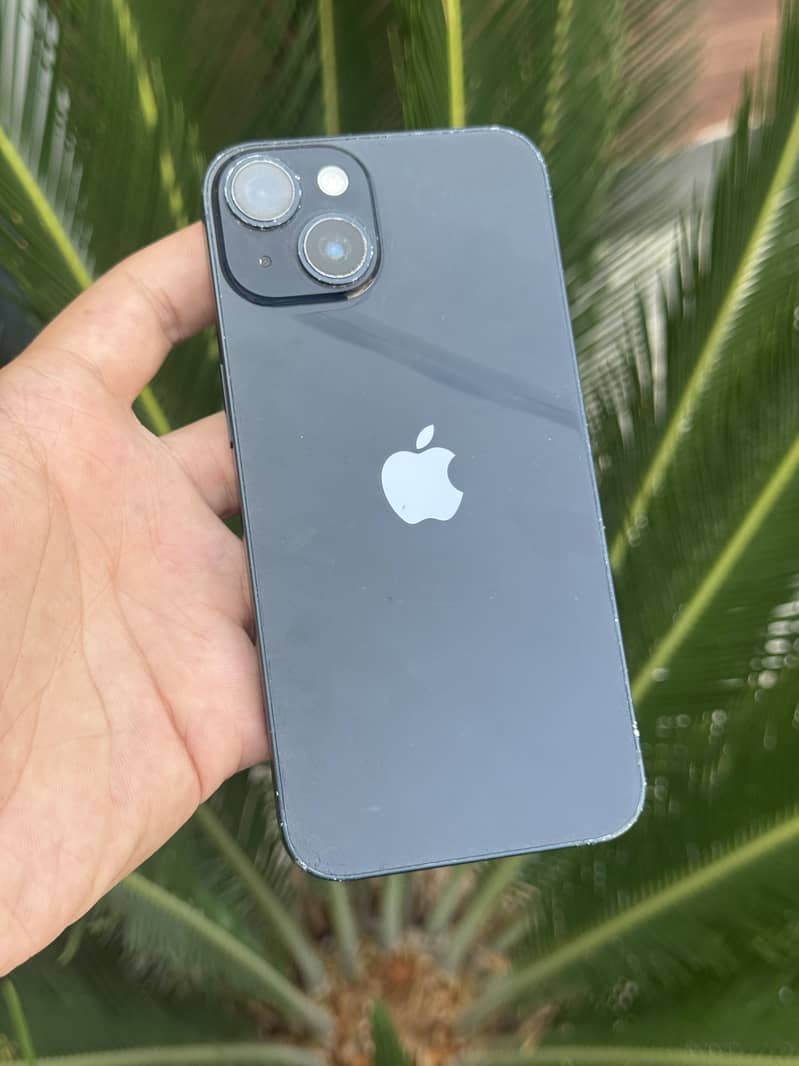 Apple iPhone 14 17