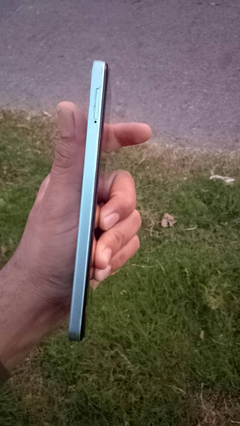 infinix smart 9. hd 4