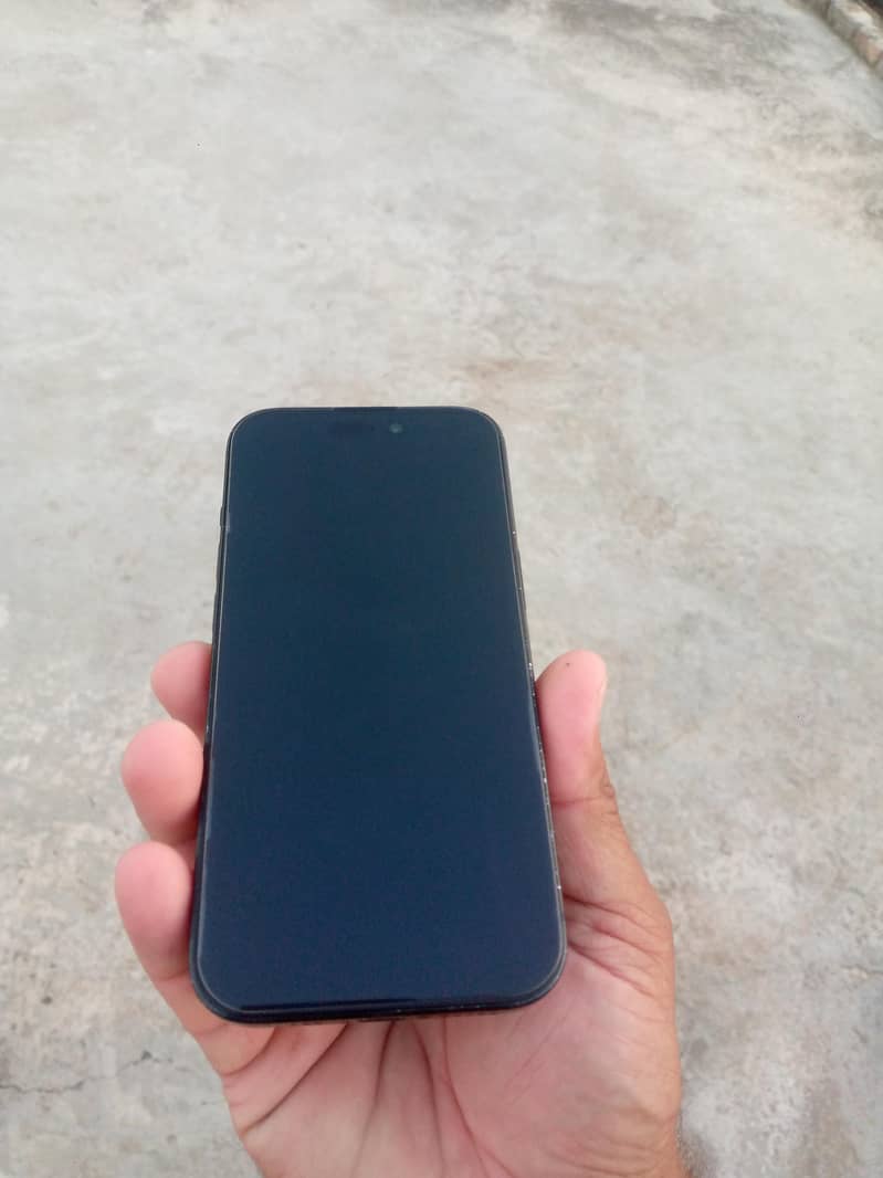 Apple iPhone 15 2