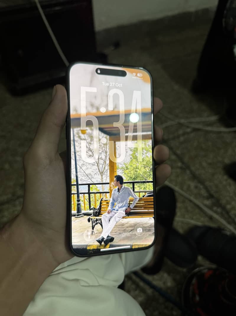 Apple iPhone 15 plus 3