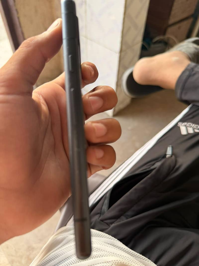 Google Pixel 7a 2