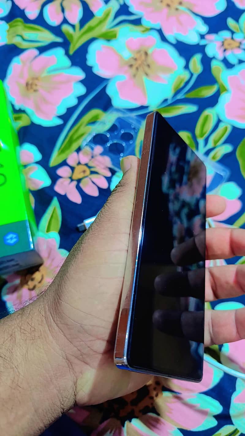 Infinix Note 40 6