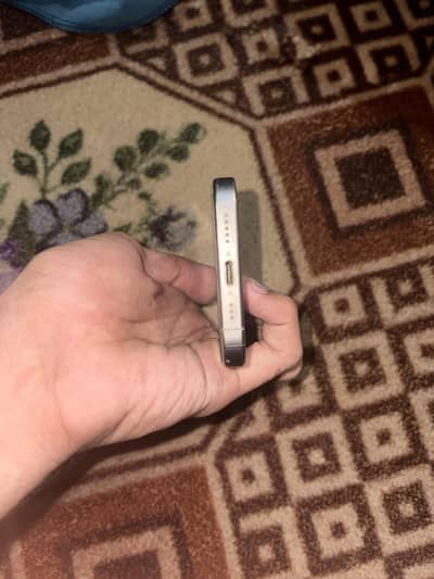 Apple iPhone 15 Pro