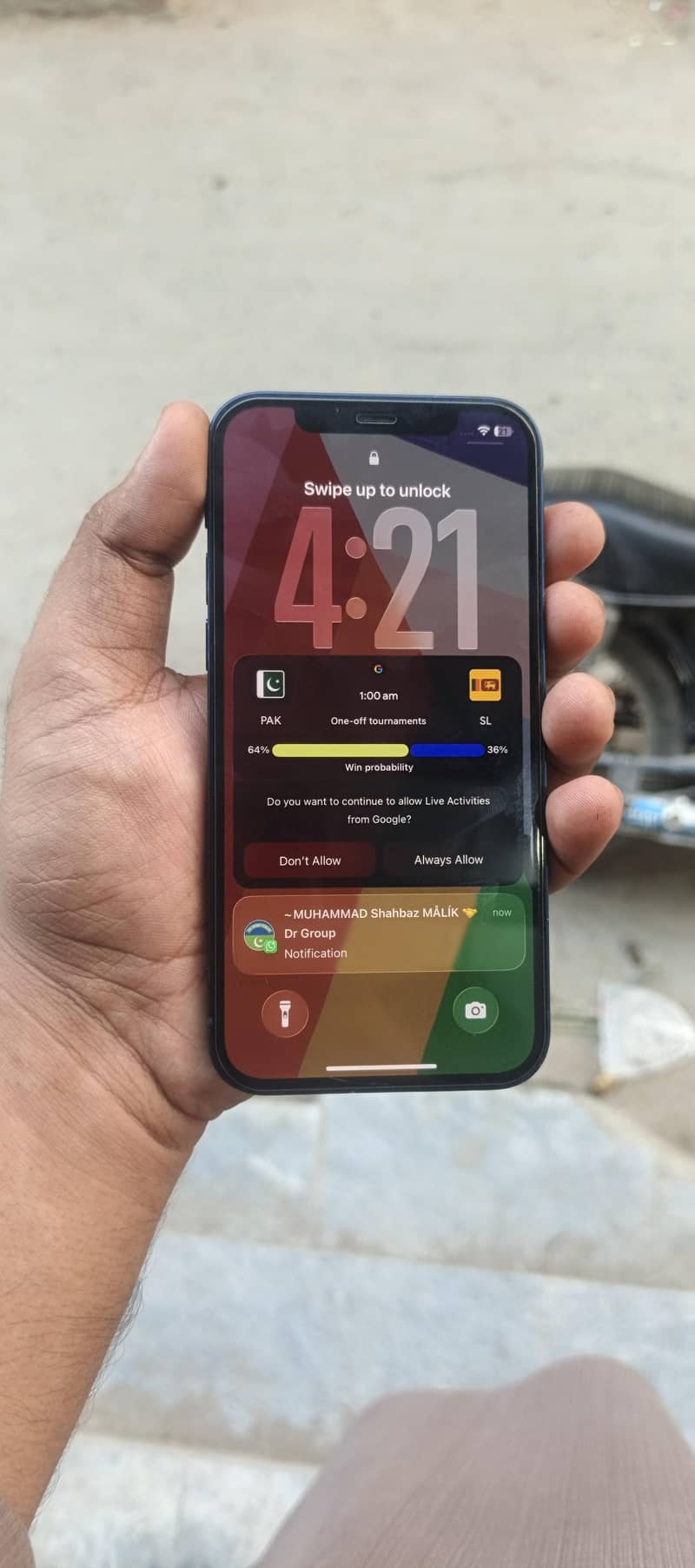 Apple iPhone 12 7