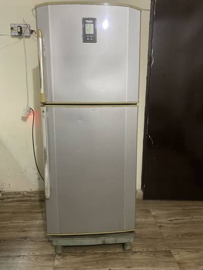 Haier full size fridge for sale urgent at very reasonable price.