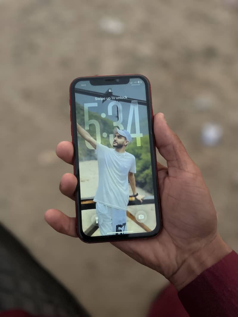 Apple iPhone 11 0