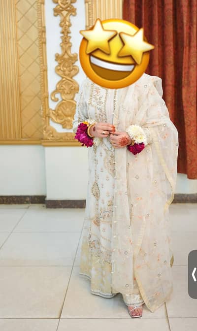 barat wear/nikkah dress/white embroidry dress for wedding