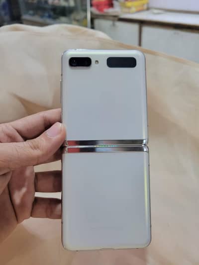 Samsung Mobile Z Flip