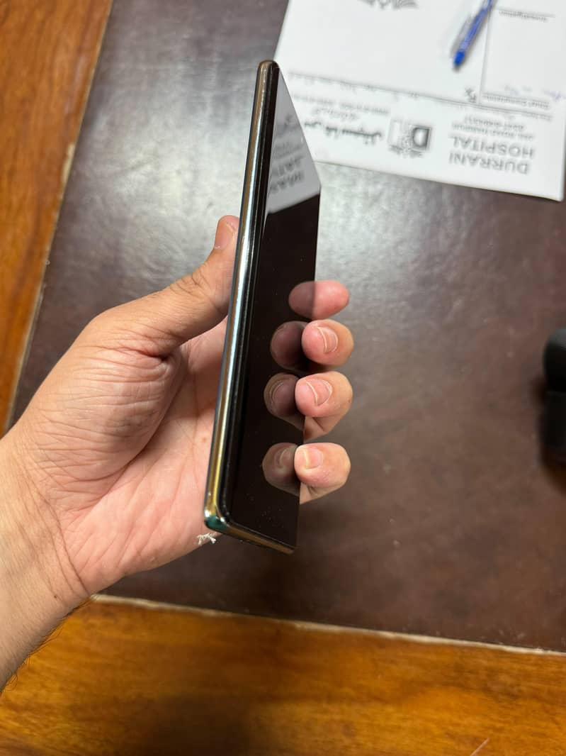 Infinix Zero 40 8