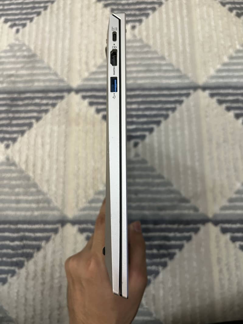 Acer Swift 4