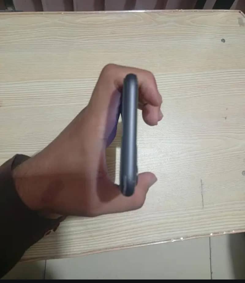 Apple iPhone 11 2