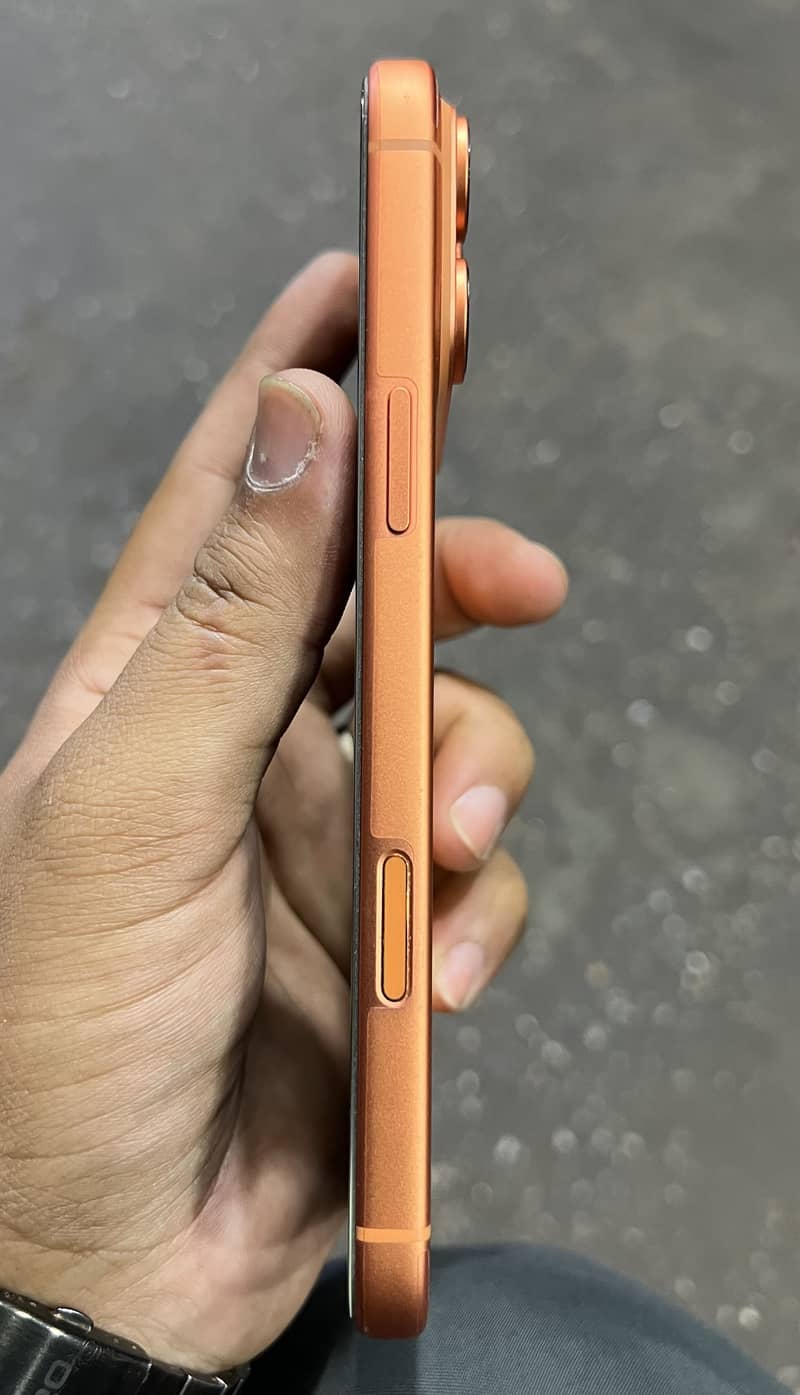 iPhone 17 Pro Max 2