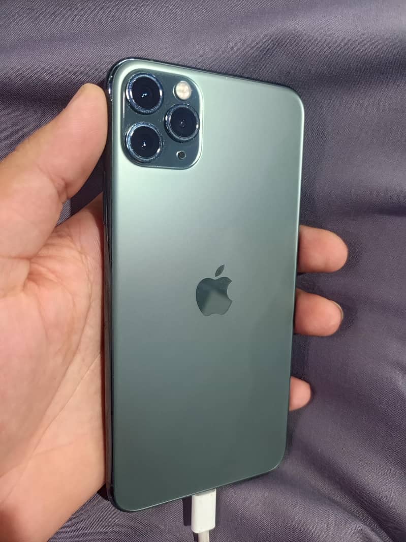 Apple iPhone 11 Pro Max 0