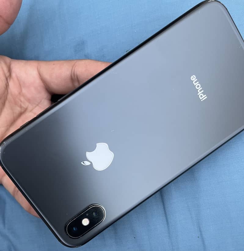 Apple iPhone X 0
