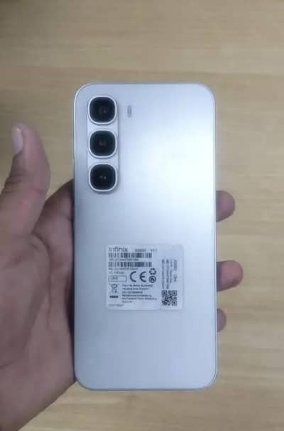 Infinix Hot 60 Pro