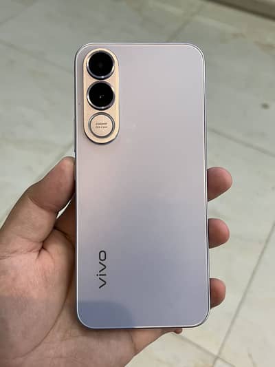 Vivo V70 FE 5G