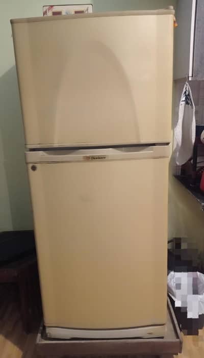 DAWLANCE FRIDGE