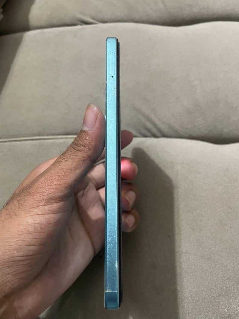 OPPO A78 2