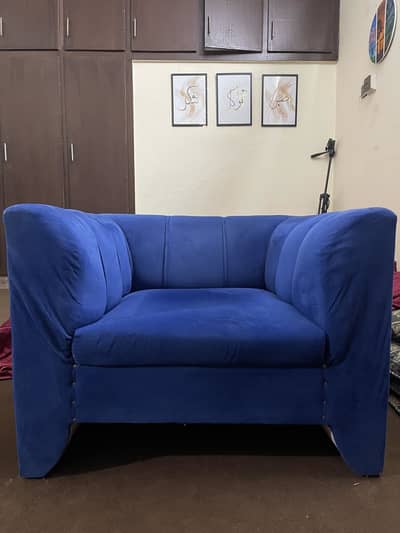 4 Blue Single Sofa Chairs for Sale – 9/10 Condition | Modern Furniture