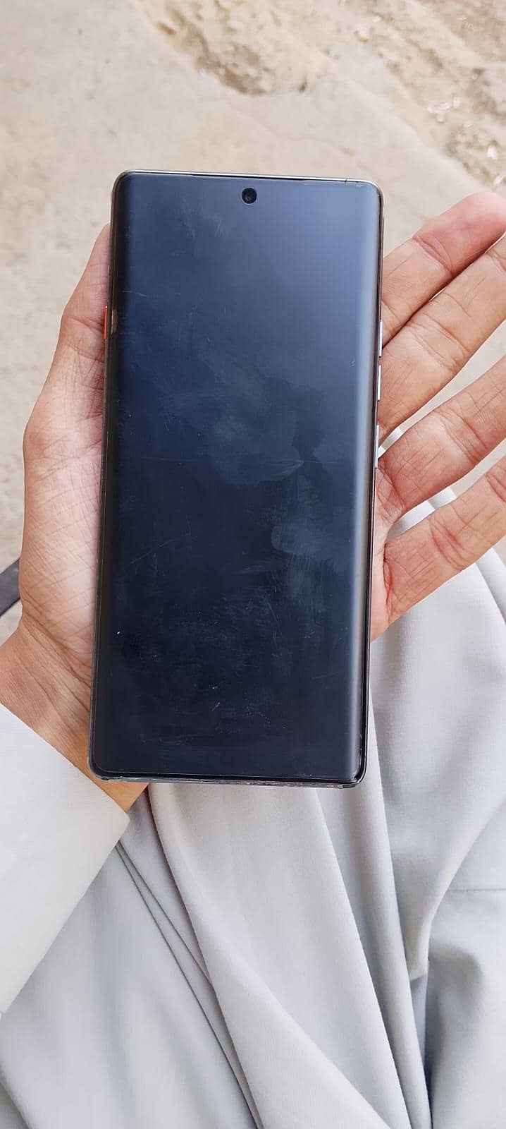 Tecno CAMON 40 Pro 0