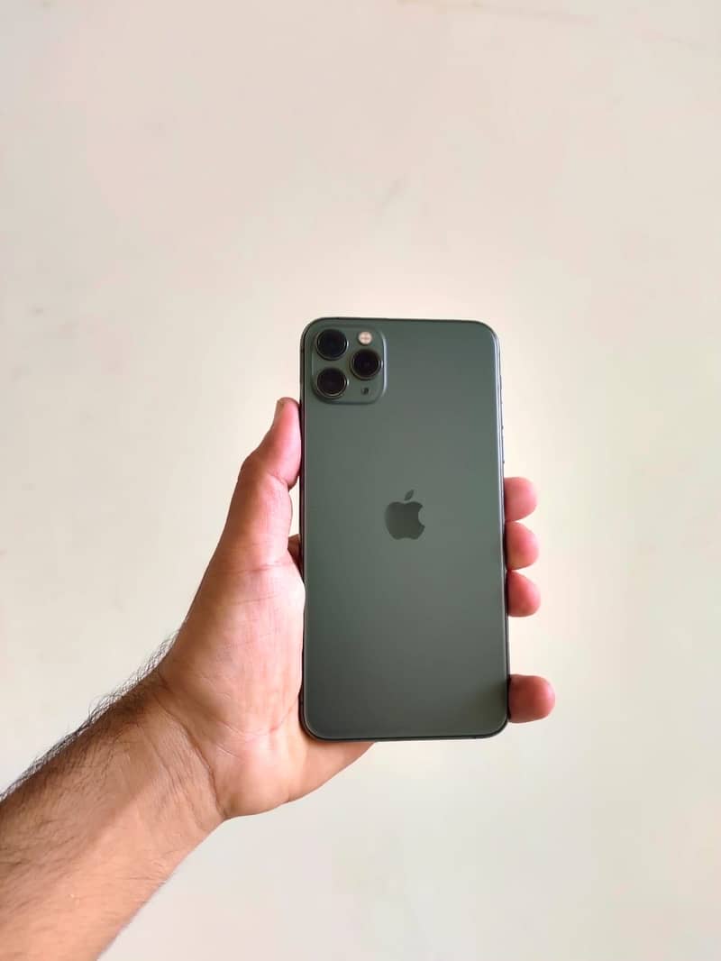 Apple iPhone 11 Pro Max 2