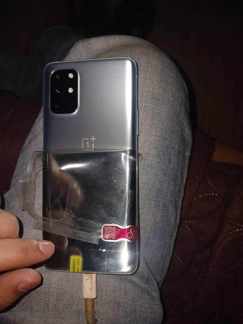 One Plus 8T 0