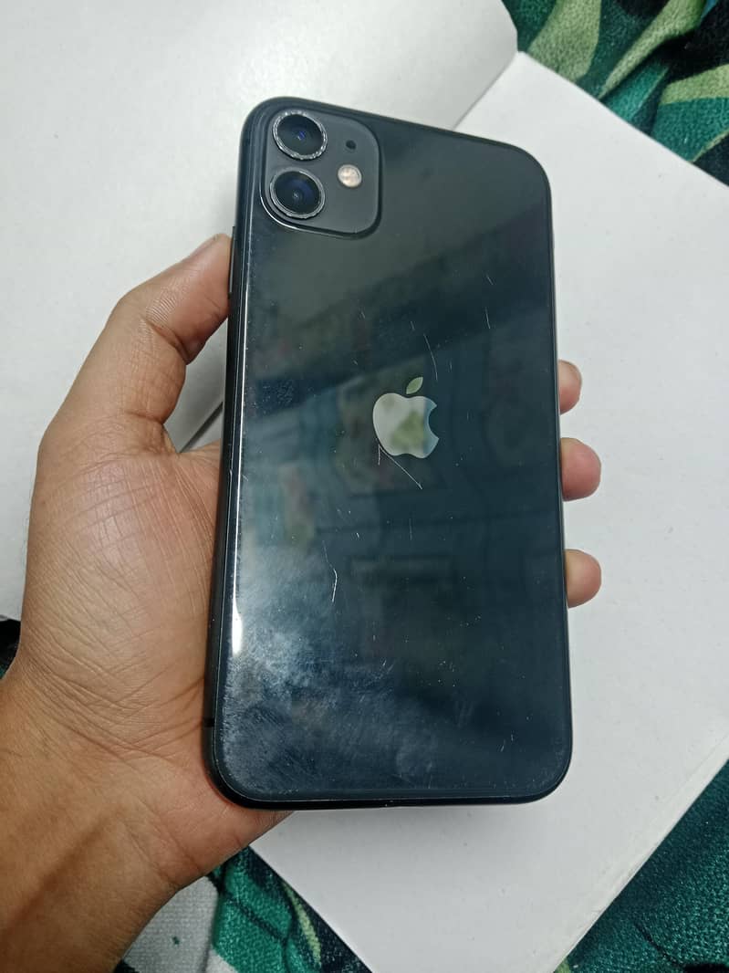 Apple iPhone 11 0
